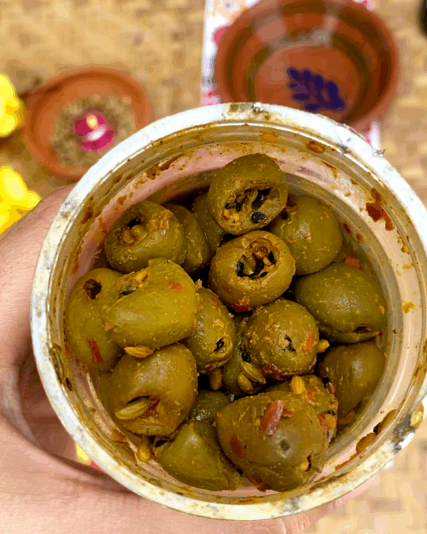 Dry Sliced Olive Pickle ( زیتون کا اچار ) 200g - Image 3